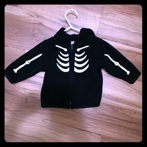 Gap skeleton sweat shirt 3 month boys